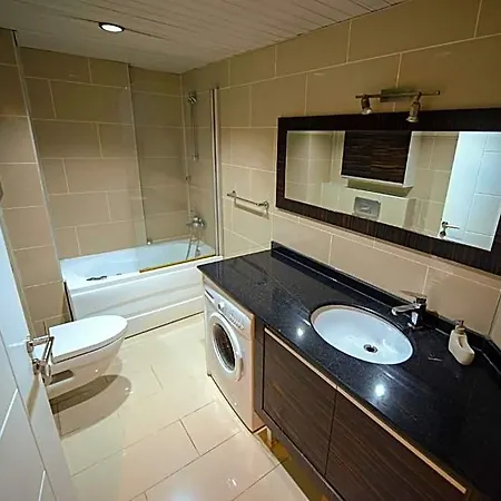 Bluehomes Hotel