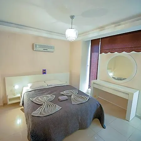 Hotel Bluehomes 5*