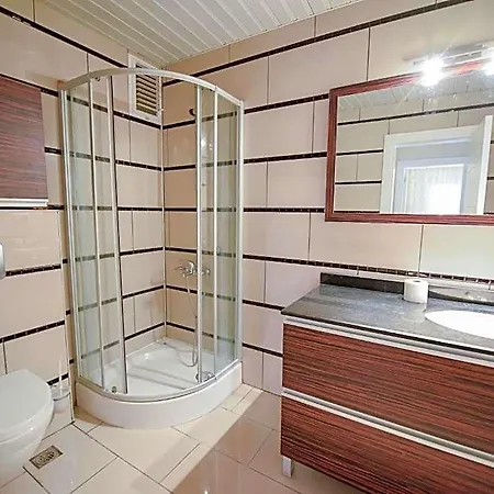 Hotel Bluehomes 5*